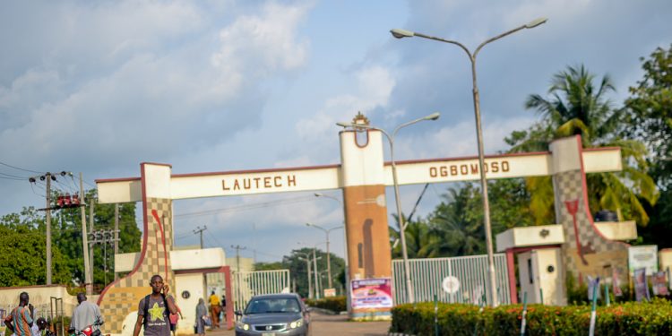 LAUTECH students give lecturers 72-hour ultimatum to opt out of ASUU strike – Punch Newspapers