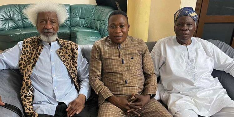 Soyinka Meets Igboho In Benin Republic (Photos) – Nigeria News