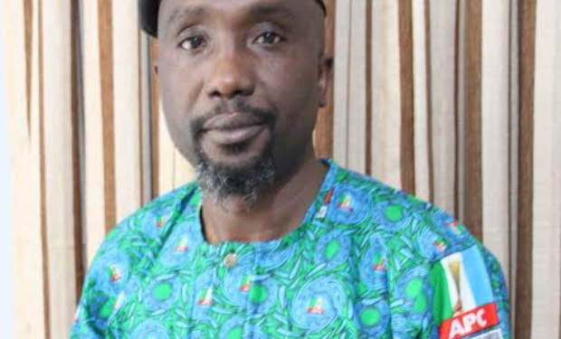 APC National Chairman commends Ayoola for his contributions to party’s presidential victory