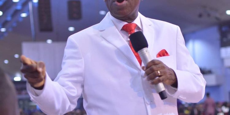 Gov. Abiodun Greets Oyedepo on 70th Birthday