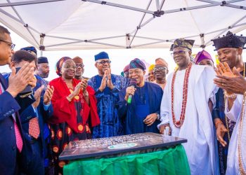 Oyetola flags off Gateway Inland Dry Port, says it will make Nigeria a logistics hub