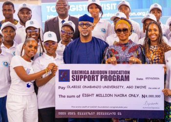Gbemiga Abiodun Memorial Education Program Awards millions of Naira to 1,000 Beneficiaries