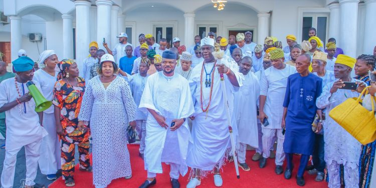 Omoluabi Movement Visits Ooni Ogunwusi, Secures Royal Blessings Ahead of 2027 Elections